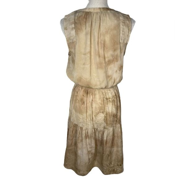 Madison Grey Beige Tan Stone Wash Sleeveless Silky Tiered Knee Length Dress - Picture 5 of 10